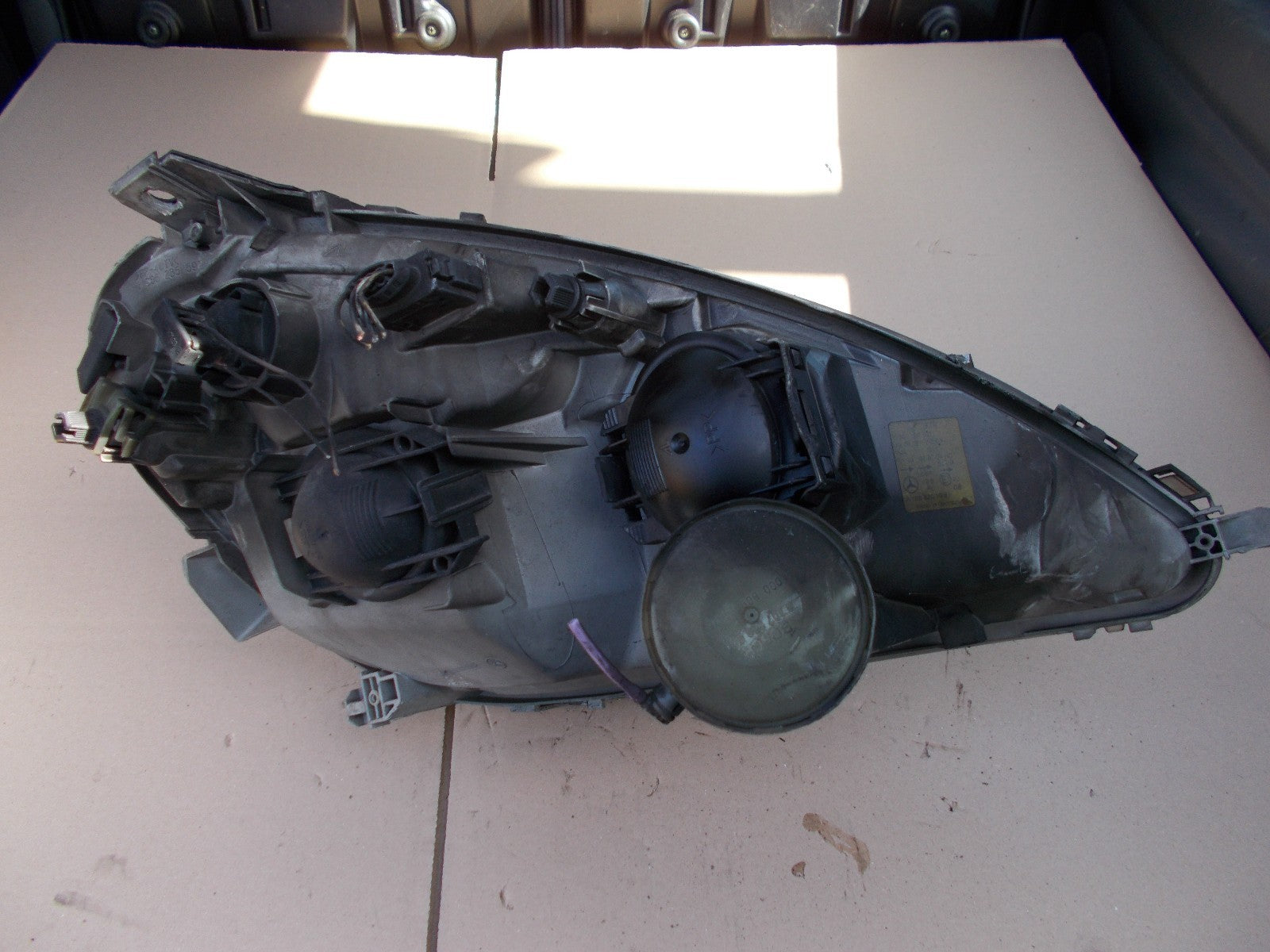 2003 MERCEDES A170 CDI CLASSIC NS PASSENGER SIDE HEADLIGHT HEADLAMP A1688201961