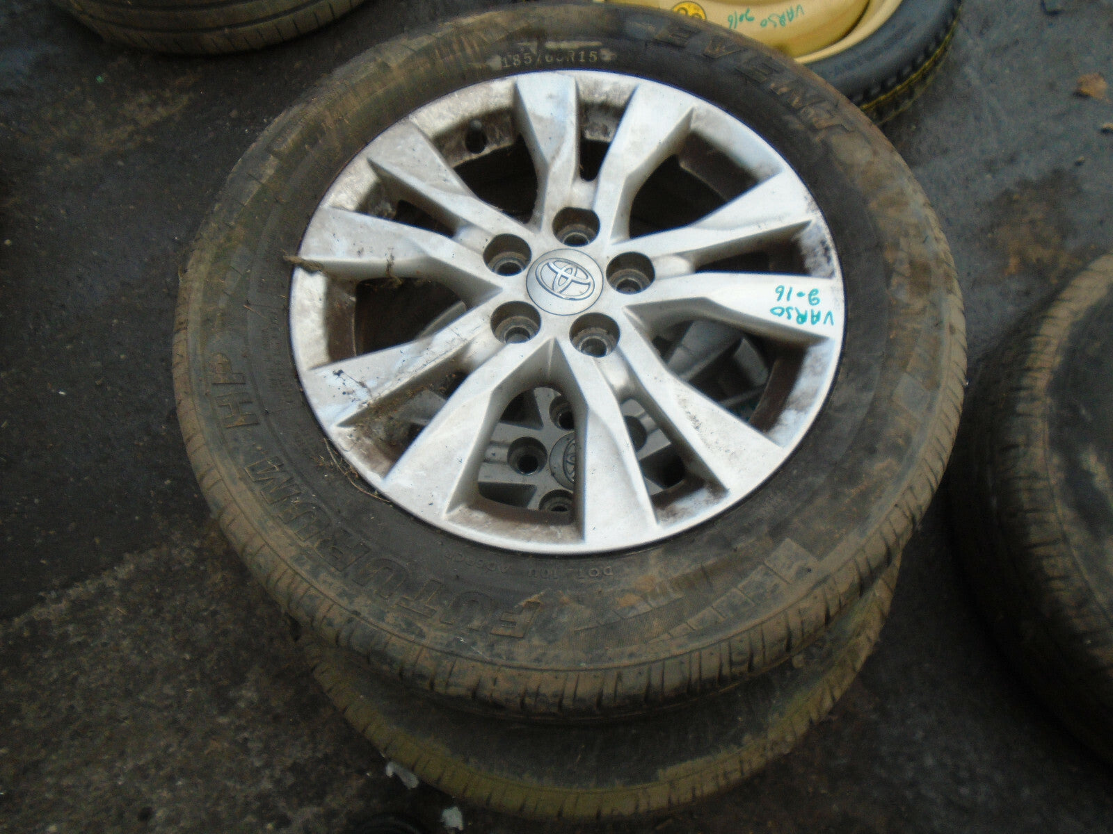 TOYOTA VERSO 2016 15 INCH SINGLE ALLOY WHEEL WITH TYRE 185/65R15 REF 2