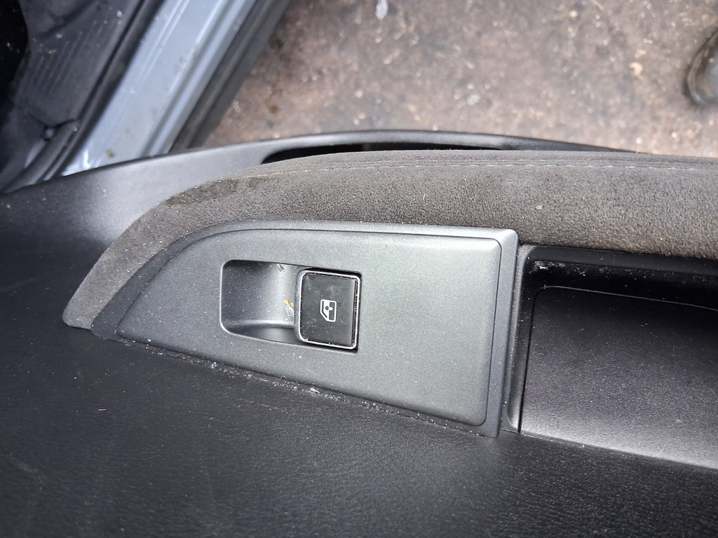 2024 NISSAN QASHQAI J12 MK3 NSR PASSENGER SIDE REAR LEFT WINDOW CONTROL SWITCH