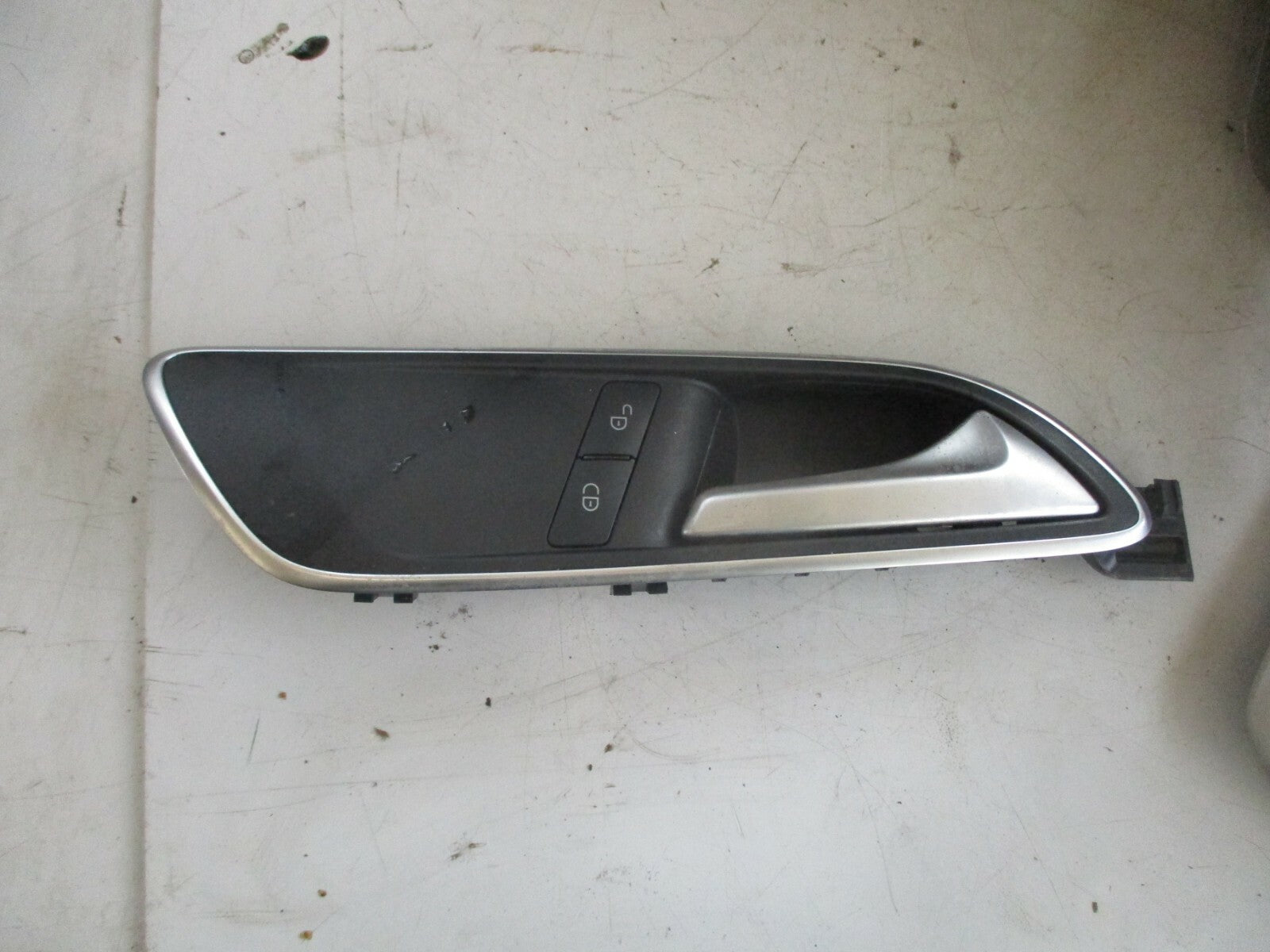 MERCEDES GLA X156 2014 OSF DRIVER SIDE FRONT INTERIOR DOOR HANDLE A2467201448