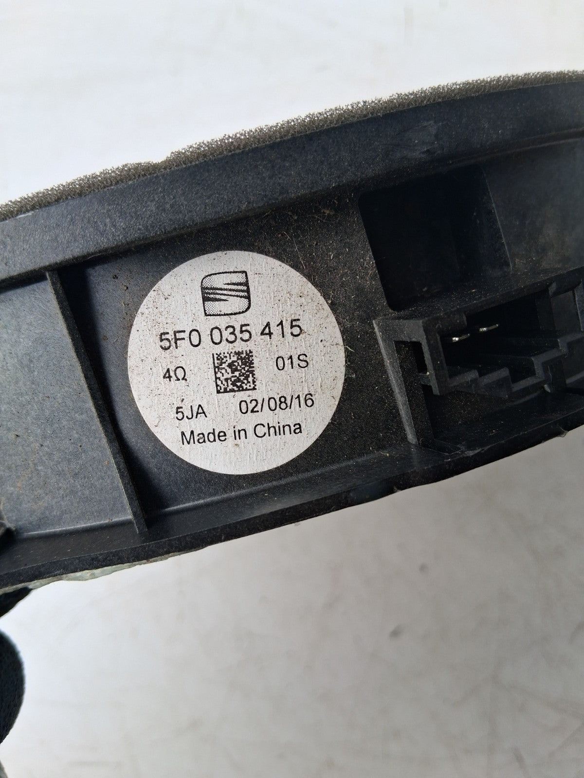 SEAT LEON 2017 OSF OFF DRIVER RIGHT SIDE FRONT INTERIOR DOOR SPEAKER 5F0035415