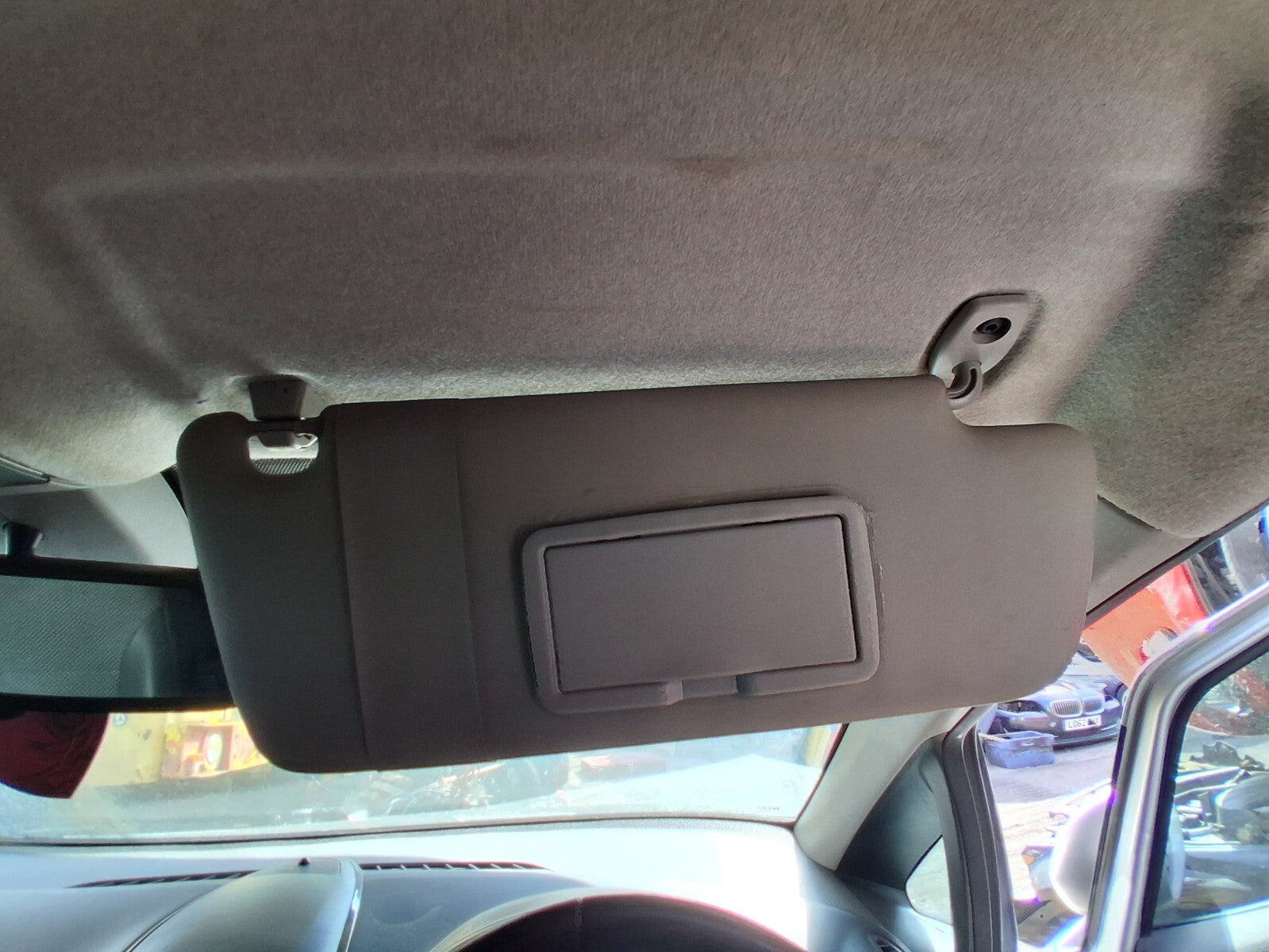 2009 VAUXHALL CORSA D OSF DRIVER SIDE FRONT RIGHT SUNVISOR