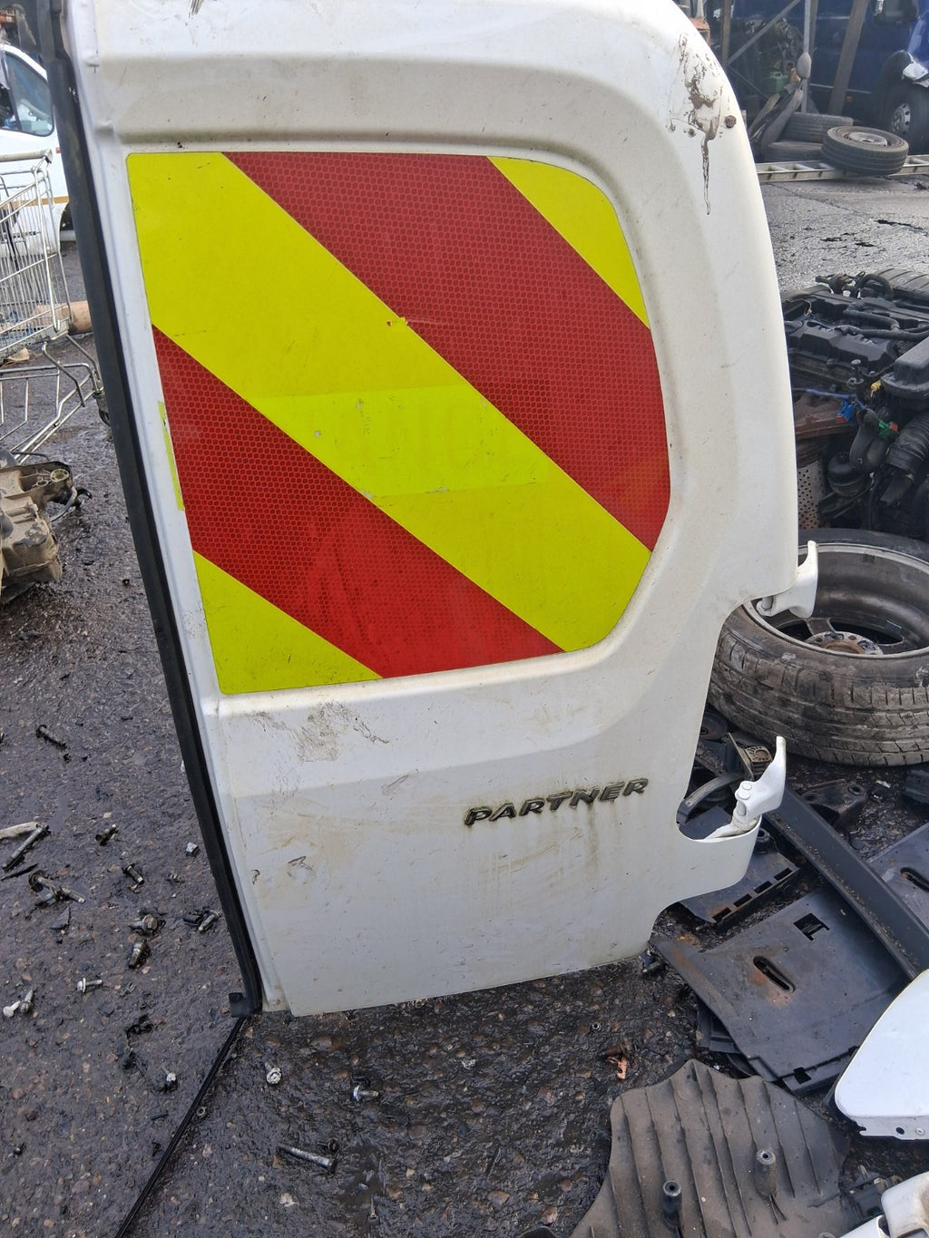 2018 PEUGEOT PARTNER MK2 OSR DRIVER SIDE REAR RIGHT COMPLETE DOOR WHITE