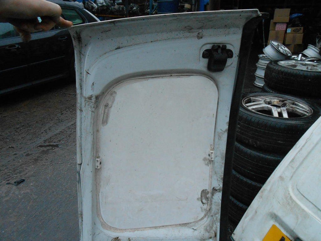 RENAULT KANGOO 2001 MK1 PHASE 1 OSR DRIVER SIDE REAR DOOR WHITE