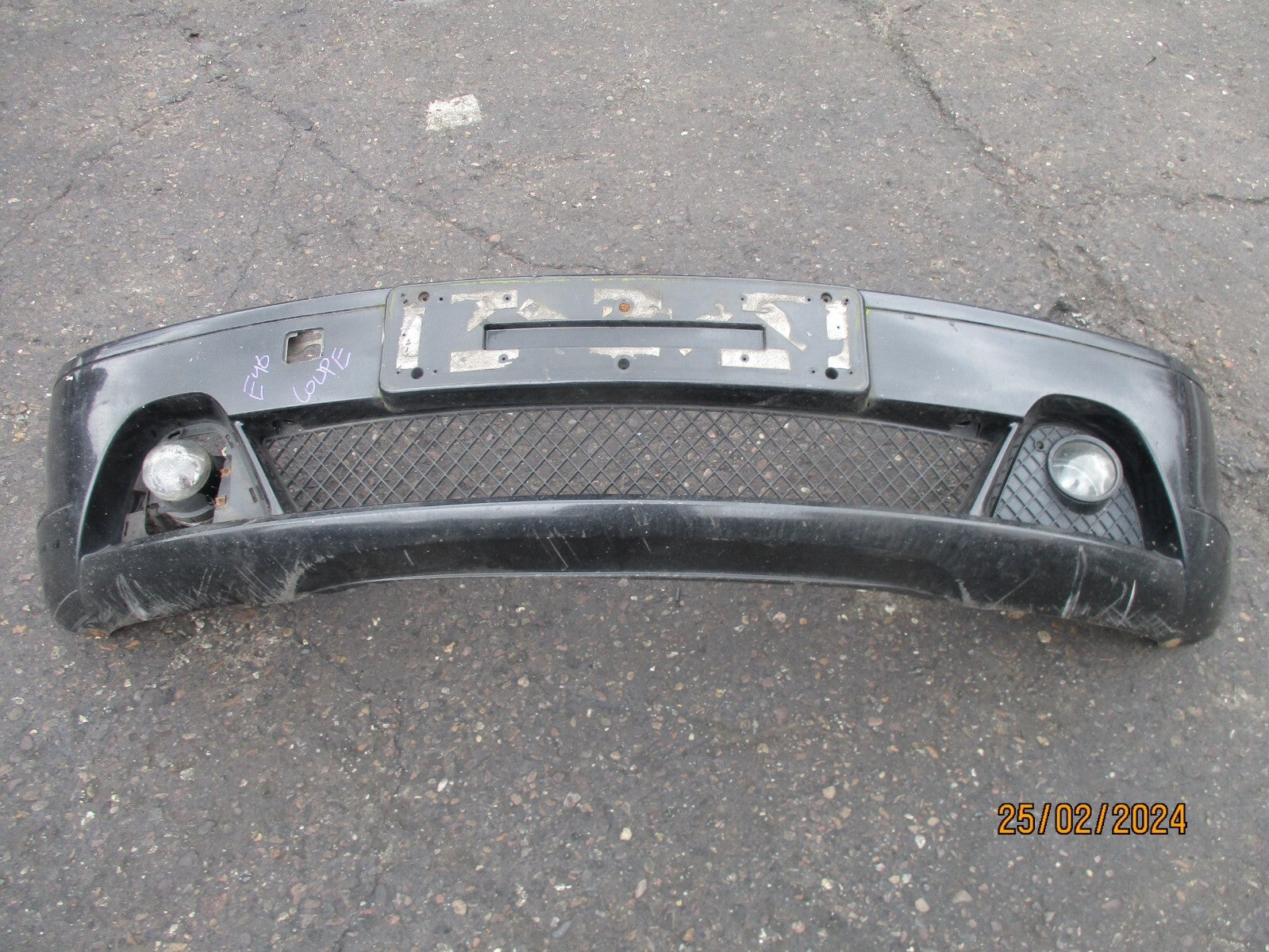 2005 BMW 3 SERIES E46 LCI COUPE FRONT BUMPER COMPLETE WITH FOG LIGHTS BLACK 475