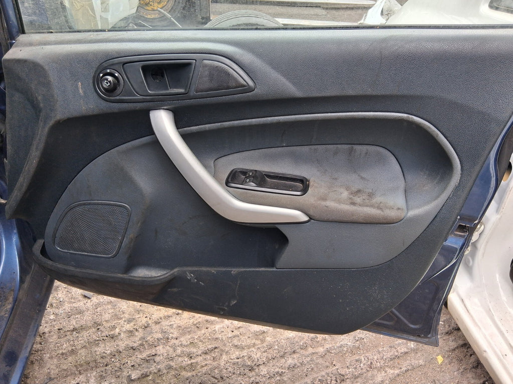 2010 FORD FIESTA MK7 OSF DRIVER SIDE FRONT RIGHT COMPLETE DOOR OCEAN BLUE