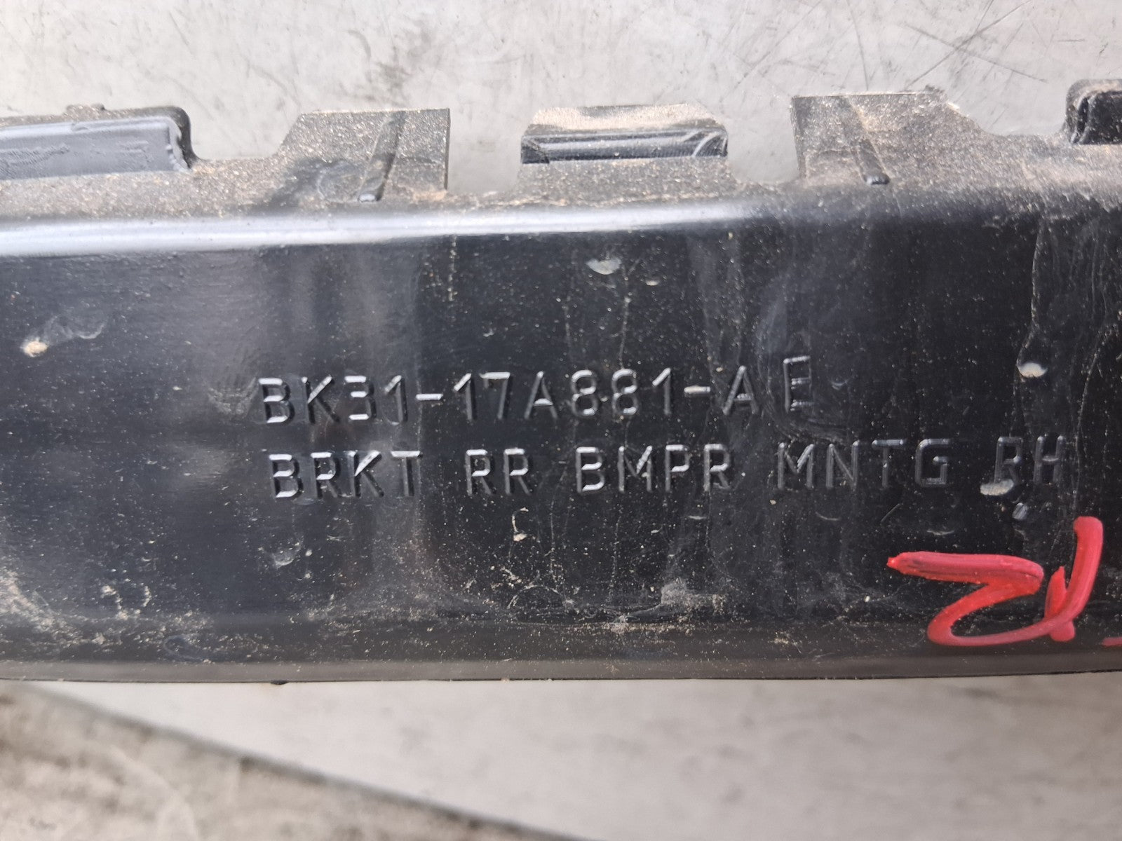 2023 FORD TRANSIT 350 MK8 OSR DRIVER SIDE REAR RIGHT BUMPER BRACKET BK3117A881