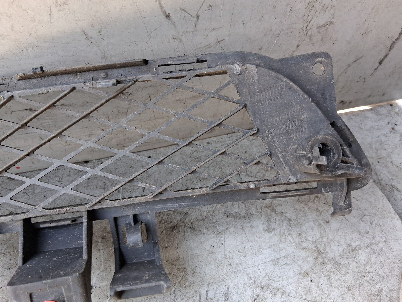 2015 VAUXHALL INSIGNIA MK1 FRONT BUMPER LOWER GRILLE GRILL 23163384