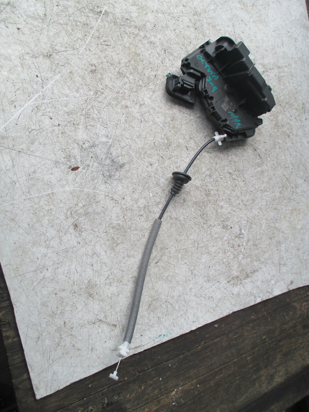 SKODA OCTAVIA 2019 MK4 NSR REAR PASSENGER SIDE DOOR LOCK MECHANISM