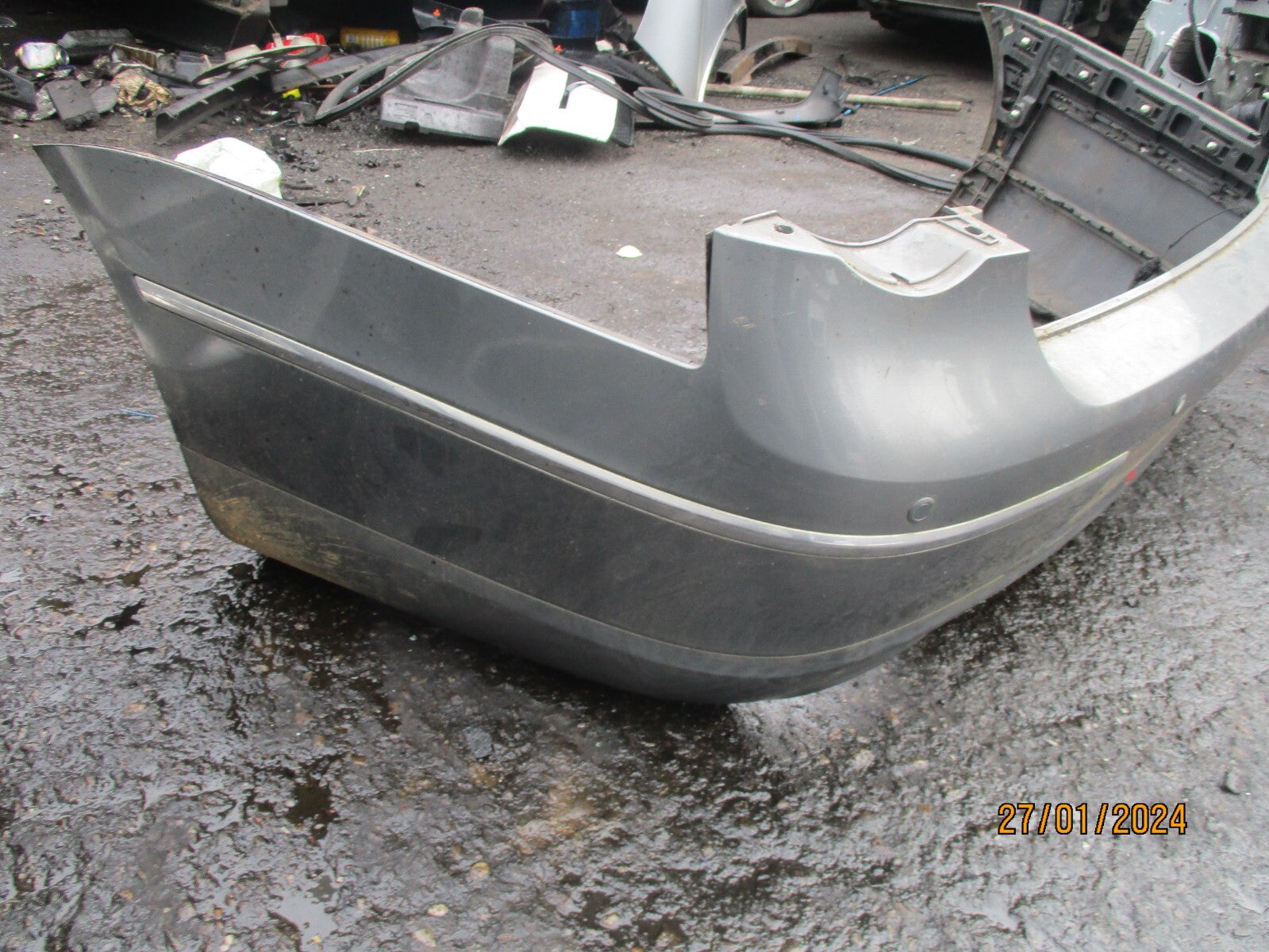 VW VOLKSWAGEN PASSAT B6 2008 REAR COMPLETE BUMPER GREY
