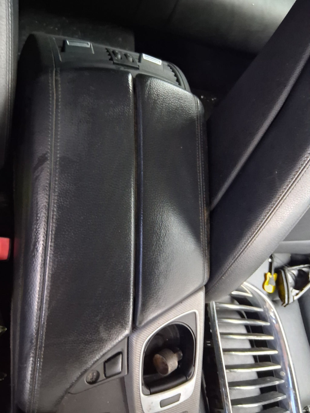 2010 BMW 5 SERIES F10 M SPORT CENTRE CONSOLE LEATHER ARM REST