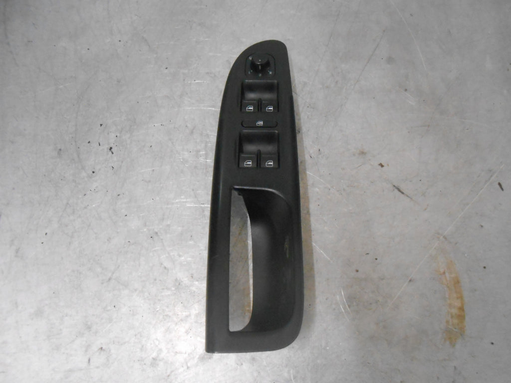 VW VOLKSWAGEN PASSAT B6 (MK5) 2008 OSF DRIVER SIDE FRONT WINDOW SWITCHES