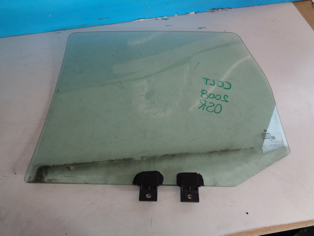 MITSUBISHI COLT 2008 5 DOOR OSR DRIVER SIDE REAR DOOR WINDOW GLASS E643R00048