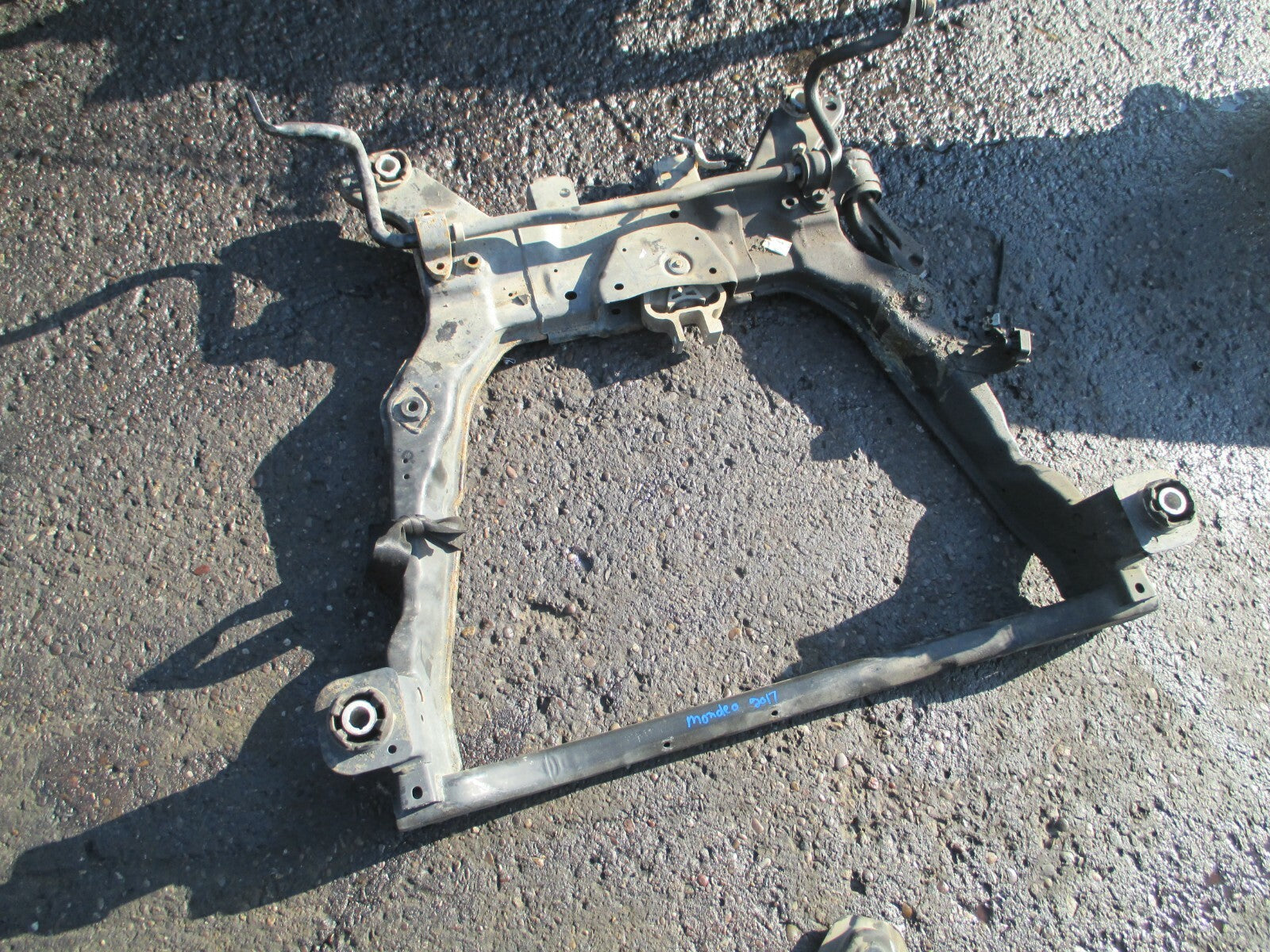 FORD MONDEO ESTATE MK5 2017 FRONT CRADLE SUB FRAME SUPPORT FRAME AXLE