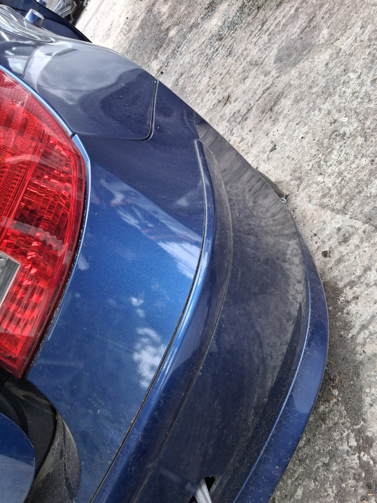 2011 BMW 1 SERIES COMPLETE TAILGATE BOOTLID DEEP SEA BLUE A76