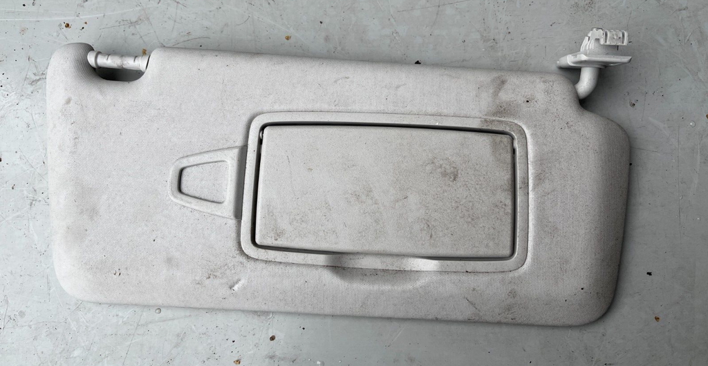 2015 MERCEDES A CLASS W176 RIGHT SIDE SUN VISOR A1768101200