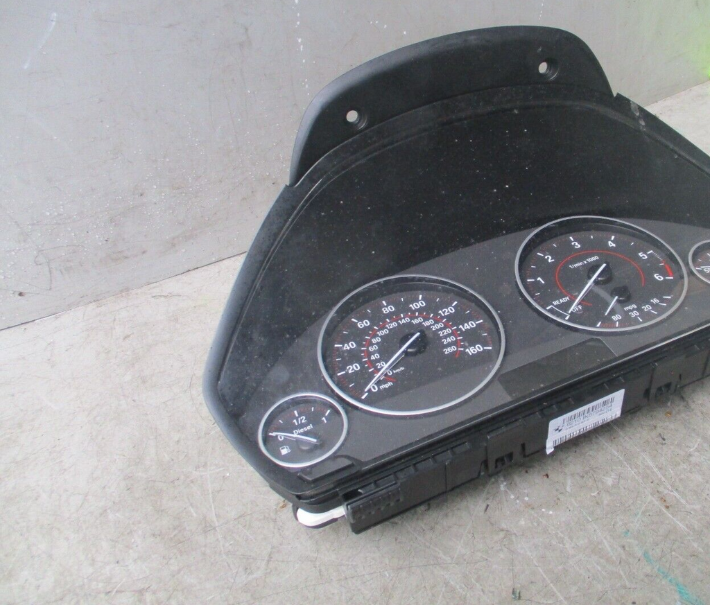2017 BMW 3 SERIES SPEEDOMETER 6210IK8794254