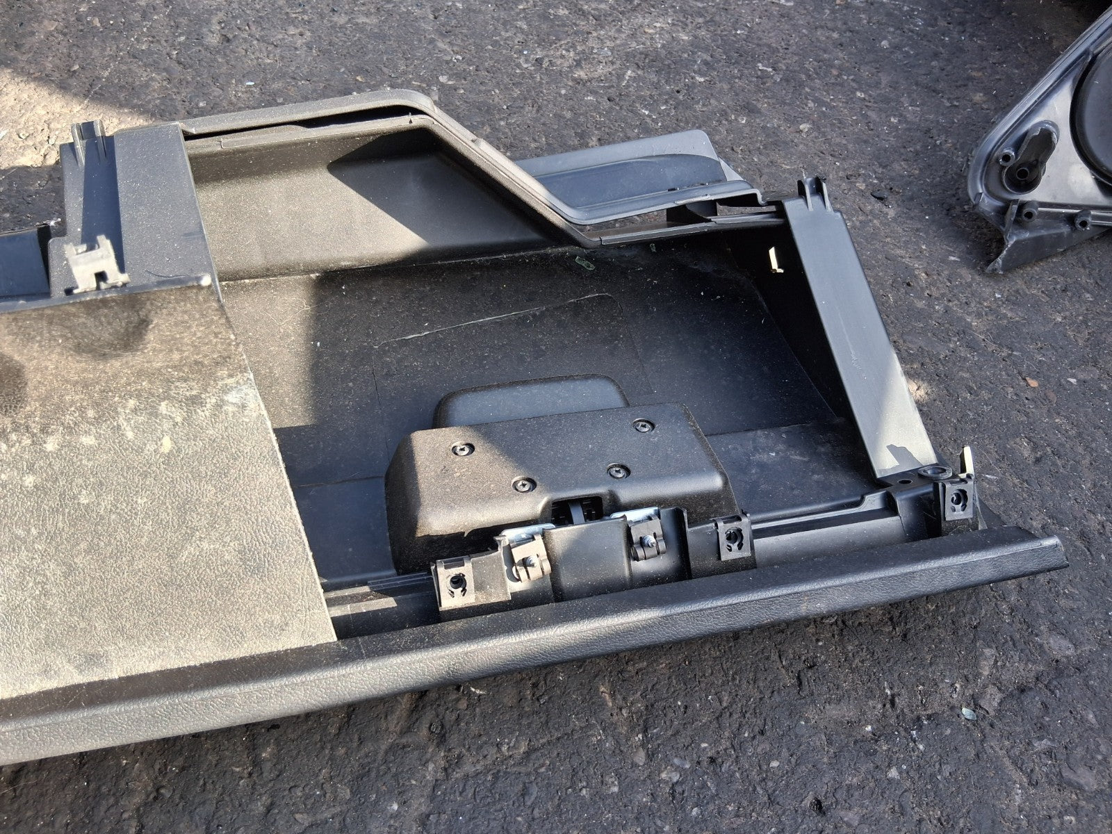 2024 FIAT DUCATO MK3 FACELIFT DASHBOARD GLOVE BOX STORAGE COMPARTMENT 1319430070