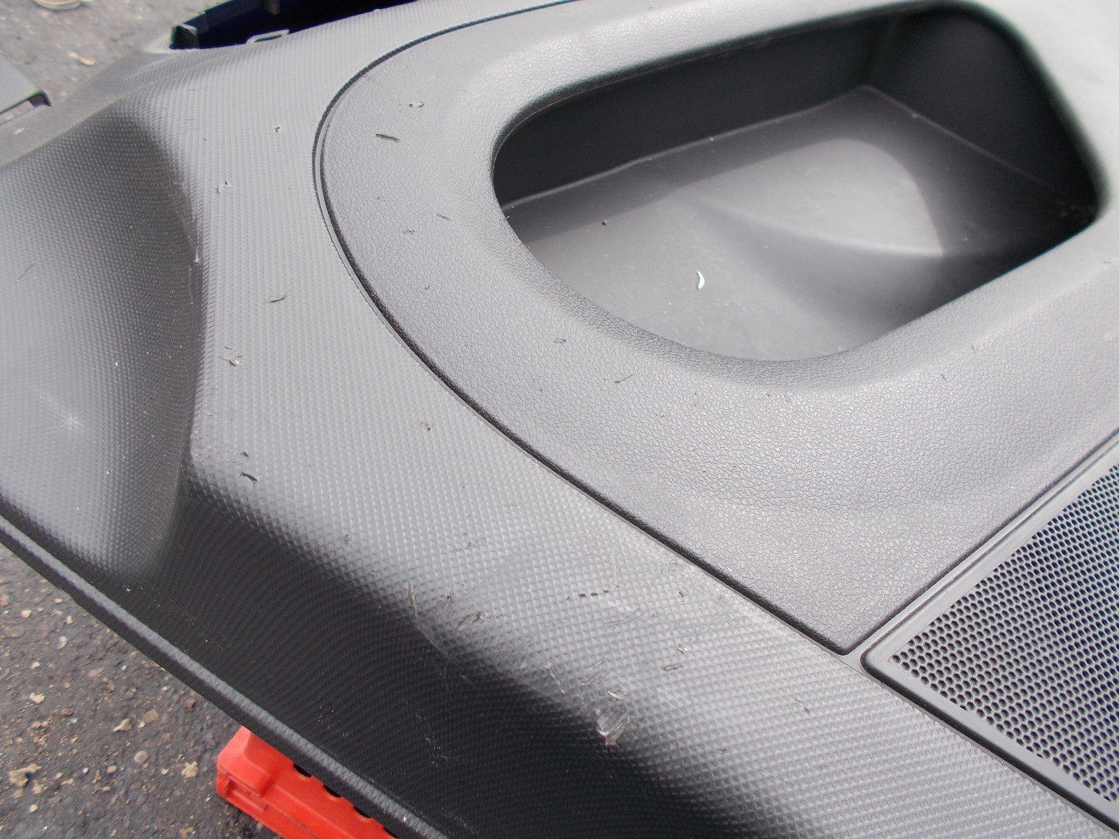 2013 PEUGEOT PARTNER MK2 MPV OSF DRIVERS SIDE FRONT DOOR CARD 9681235177