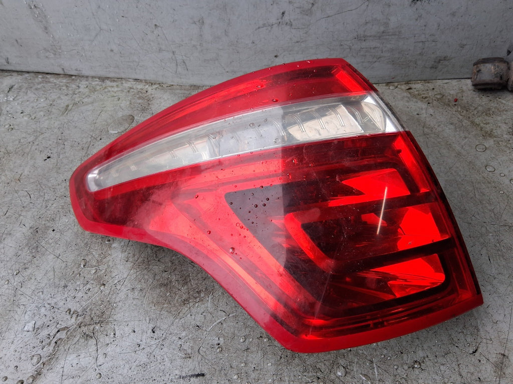 2010 CITROEN C4 PICASSO NSR PASSENGER SIDE REAR LEFT TAIL LIGHT 9653547580