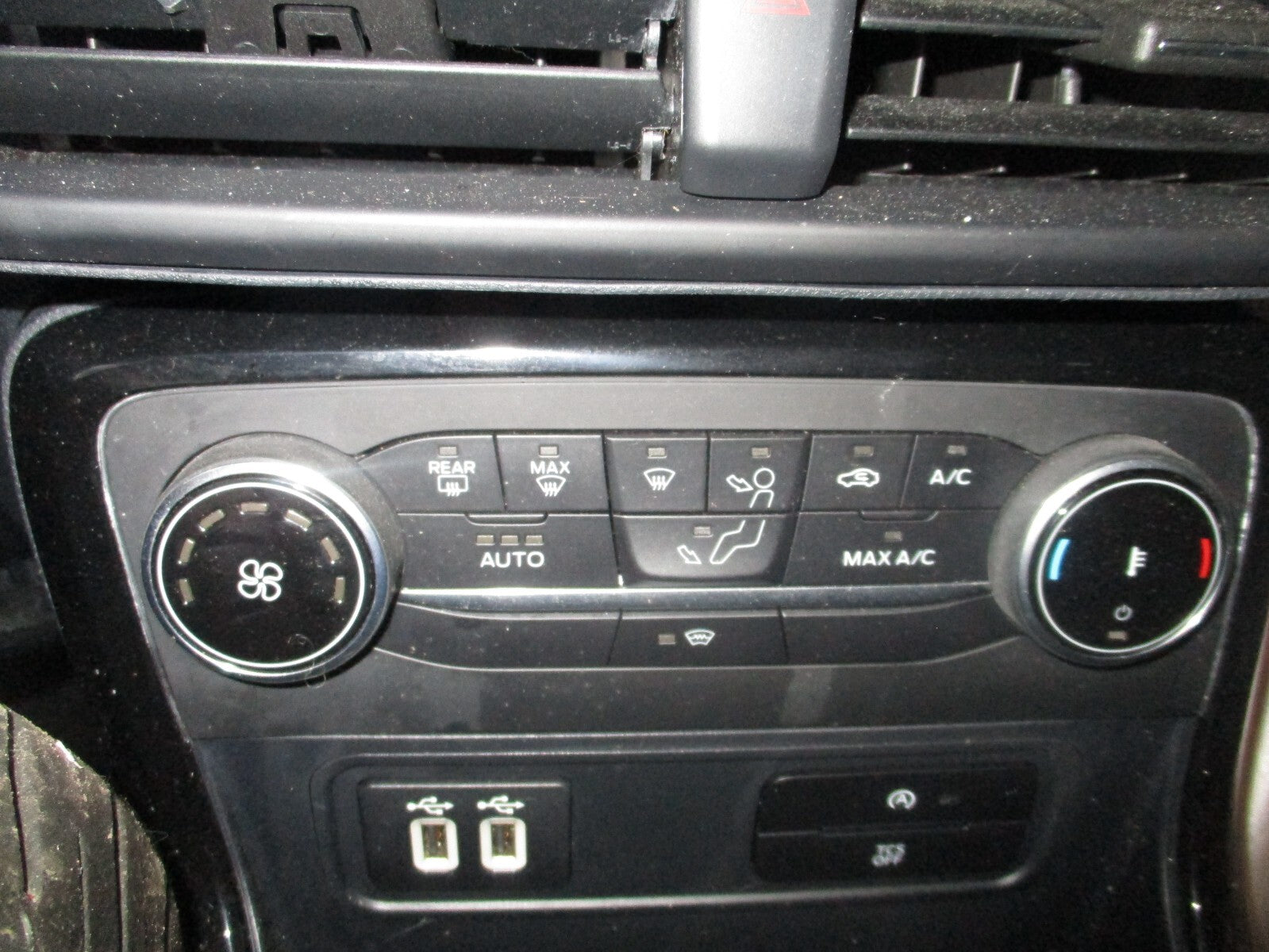 2021 FORD ECOSPORT HEATER AC CLIMATE CONTROL SWITCH PANEL