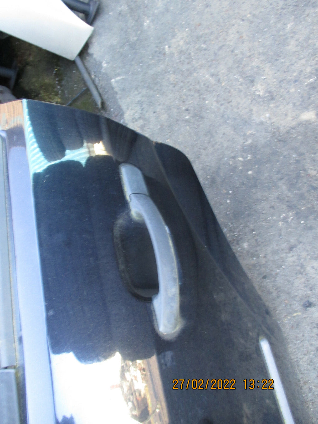 FORD MONDEO 2003 MK2 NSR REAR PASSENGER SIDE COMPLETE DOOR BLACK