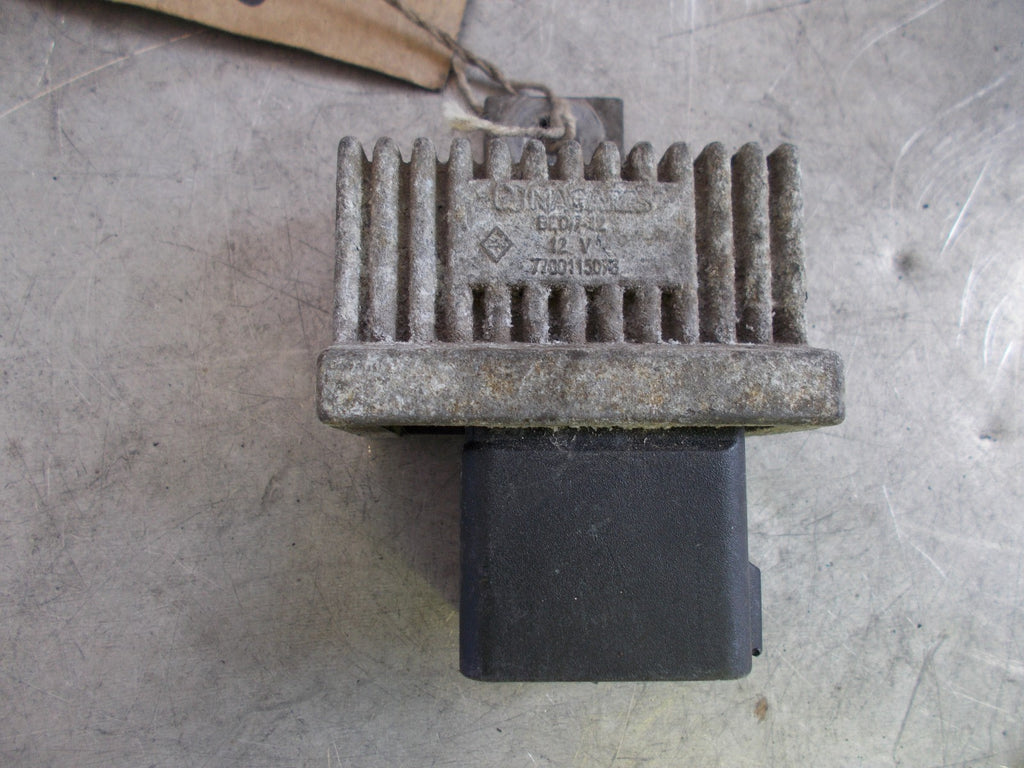 2006 RENAULT LAGUNA MK2 HEATER PLUG RELAY 7700115073