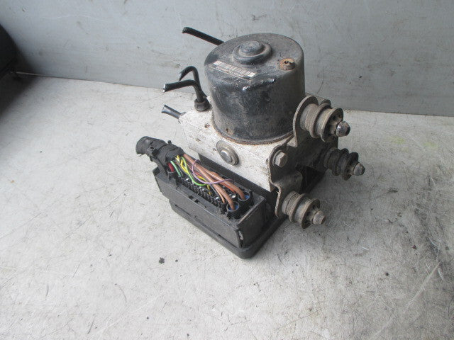 AUDI A3 2006 TYPE 8P ABS PUMP CONTROL MODULE 1K0907379AC