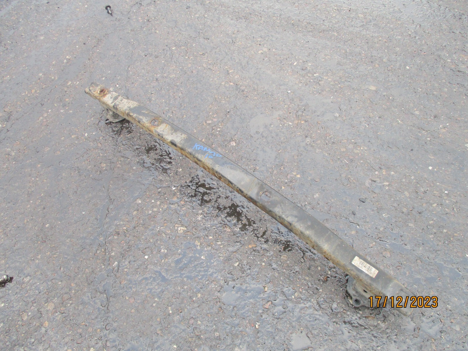 2010 RENAULT KANGOO MK2 REAR BUMPER CRASH REINFORCEMENT BAR