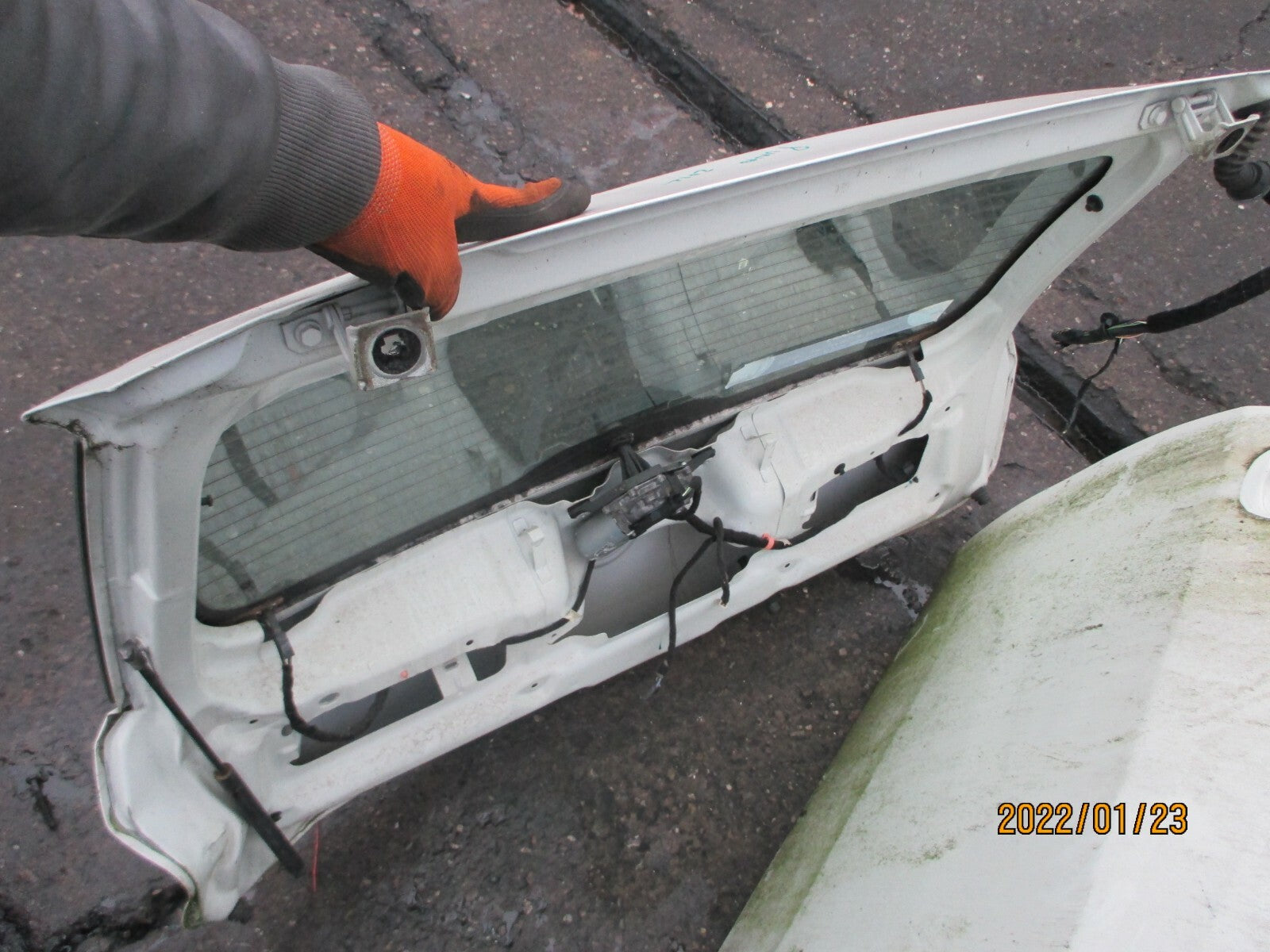 FIAT PUNTO 2012 MK3 REAR BOOTLID TAILGATE BOOT DAMAGED GLASS