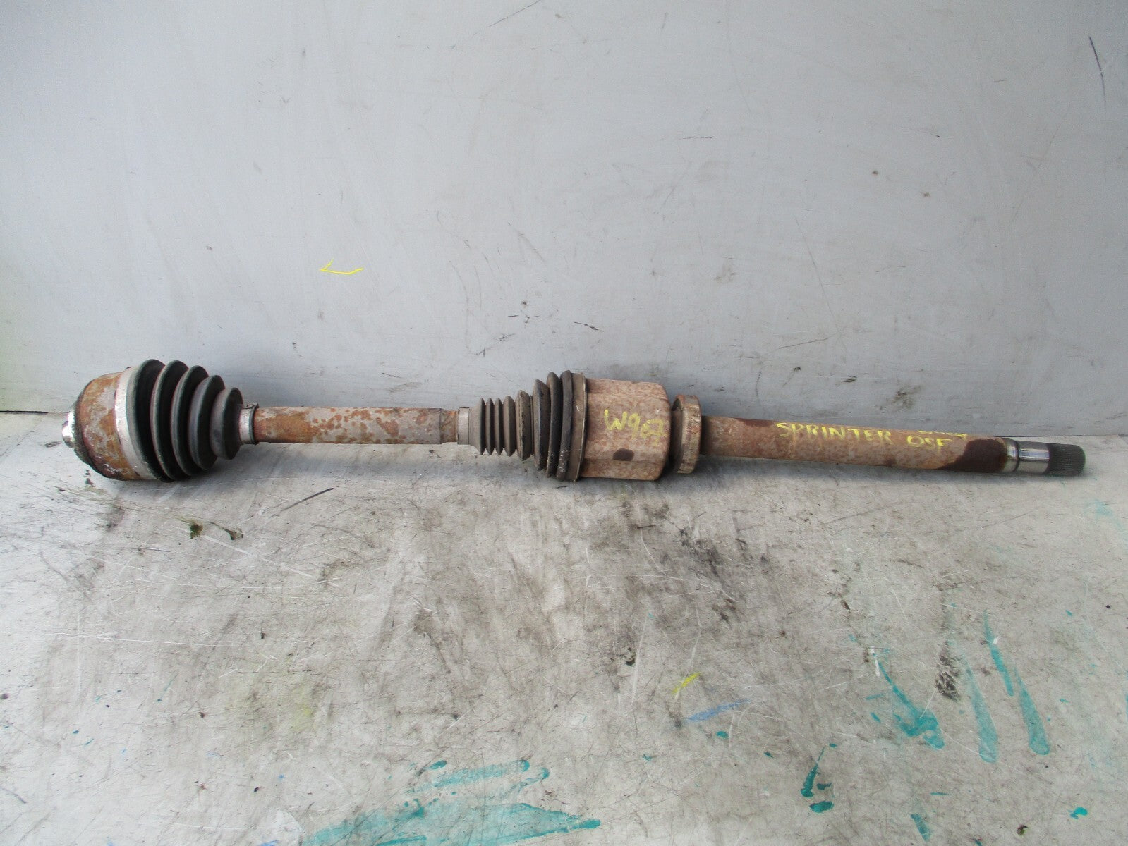 2020 MERCEDES BENZ SPRINTER W907 2.1 DIESEL OS DRIVER SIDE FRONT DRIVESHAFT FWD