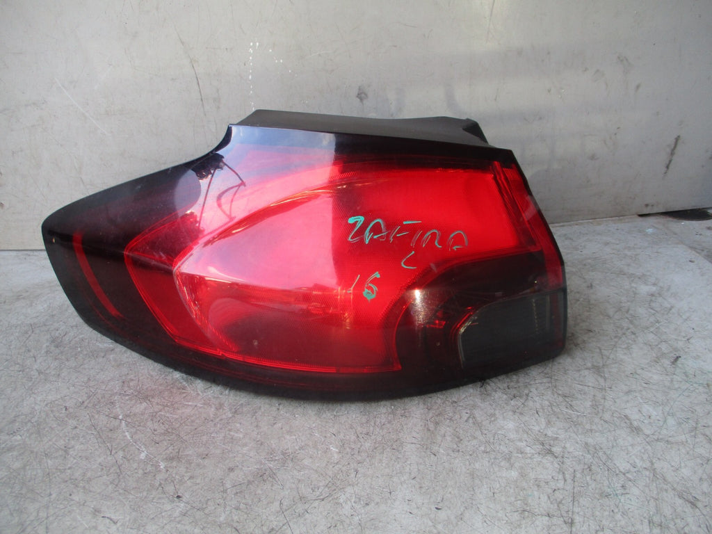 2016 VAUXHALL ZAFIRA C NSR PASSENGER SIDE REAR OUTER TAIL LIGHT LAMP 39009032