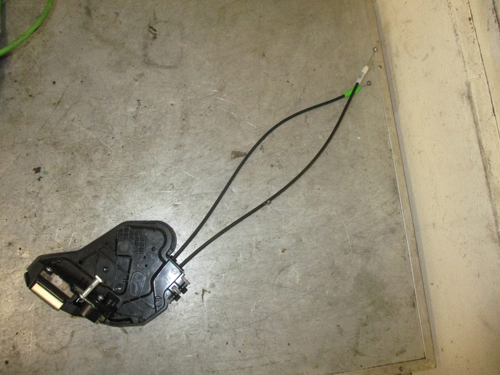 TOYOTA AYGO AB40 MK2 5 DOOR NSR PASSENGER SIDE REAR DOOR LOCK MECH