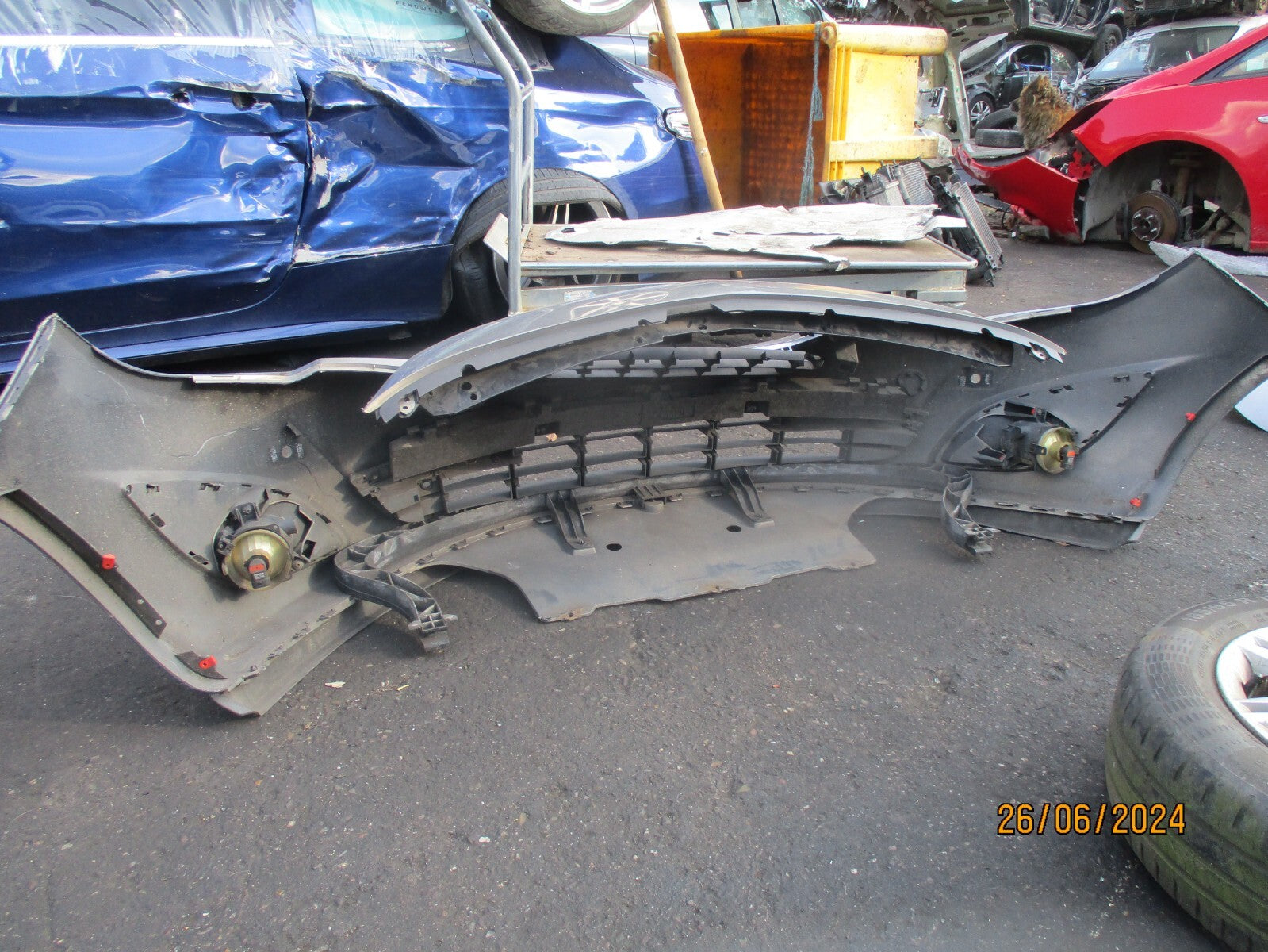 VAUXHALL MERIVA B MK2 2012 PRE FACELIFT COMPLETE BUMPER FOG LIGHTS BROWN