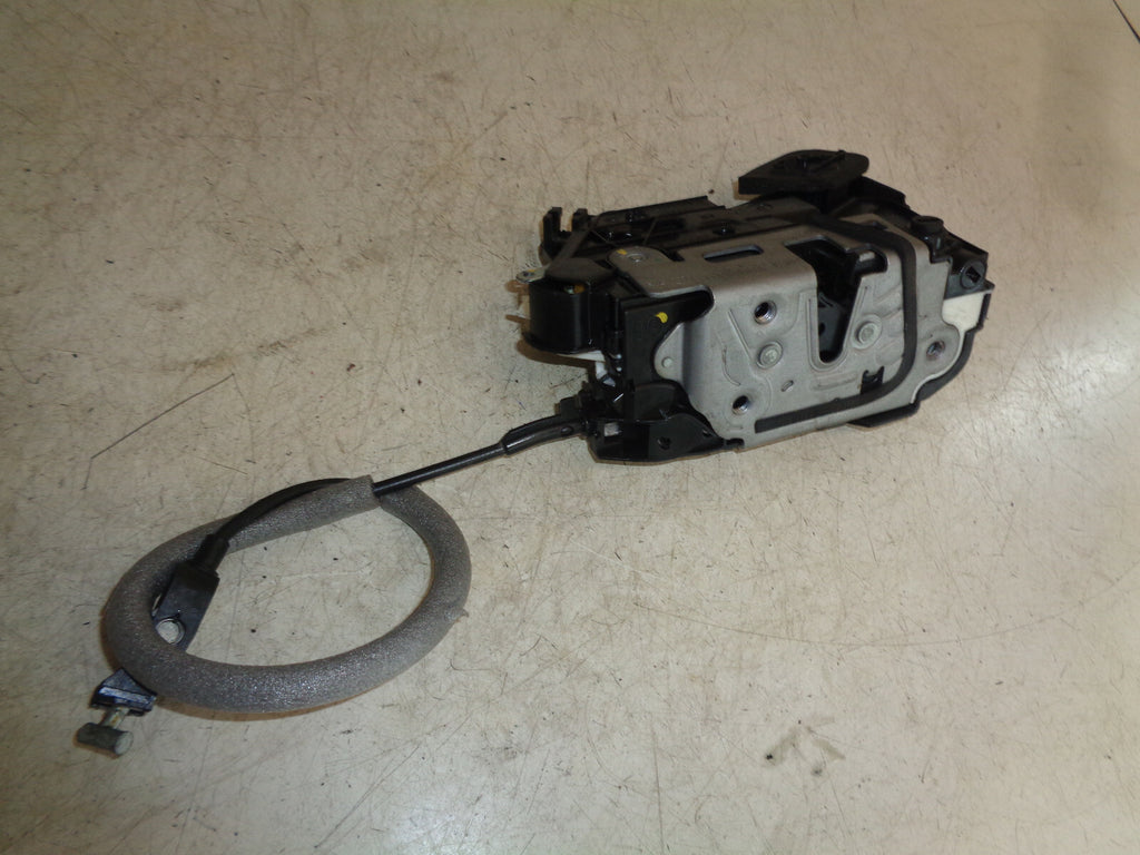 VW VOLKSWAGEN POLO 2017 OSR DRIVER SIDE REAR DOOR LOCK MECHNAISM 6R4839016E