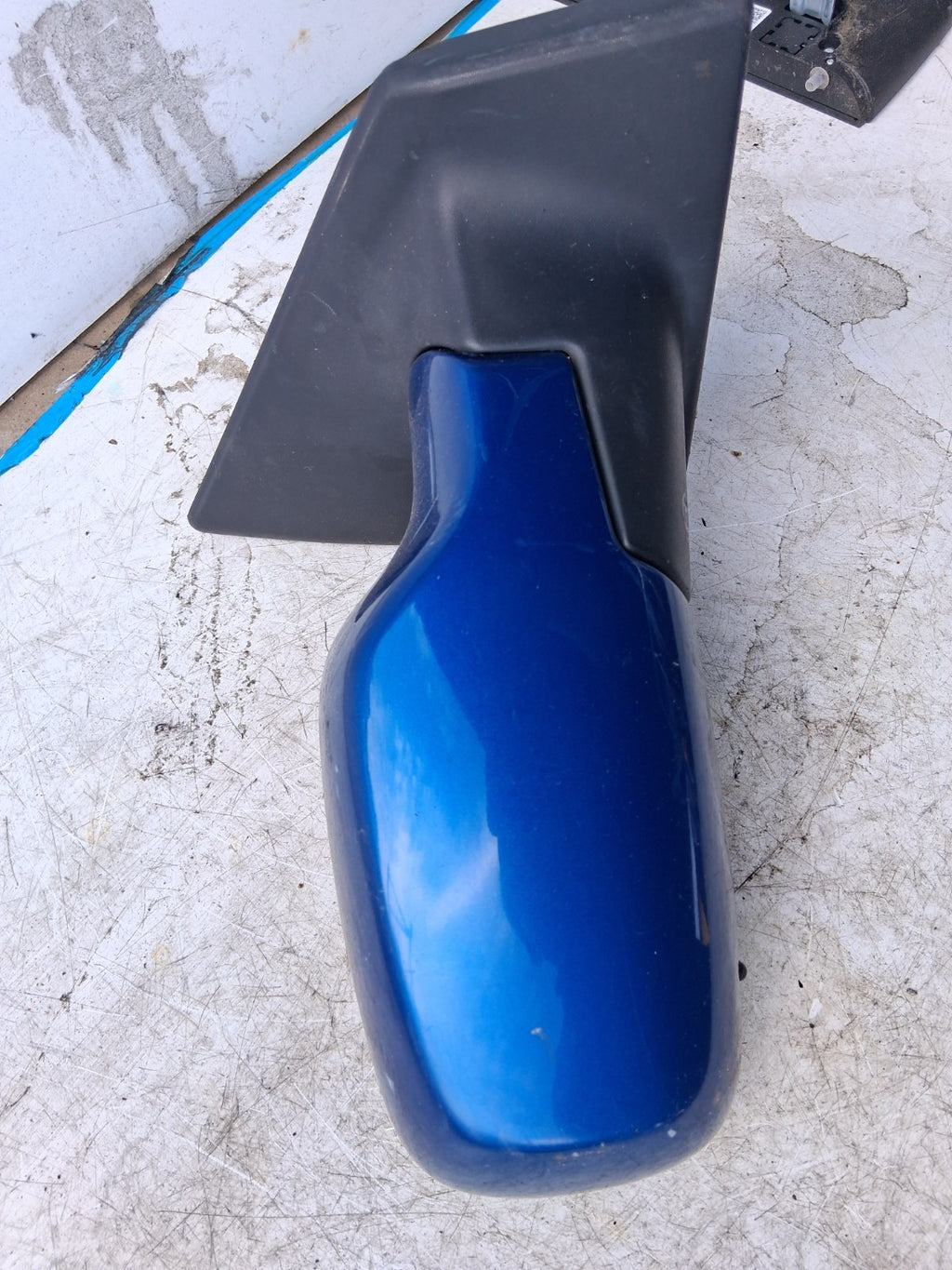 2008 RENAULT CLIO MK3 OSF DRIVER SIDE FRONT ELECTRIC WING MIRROR BLUE