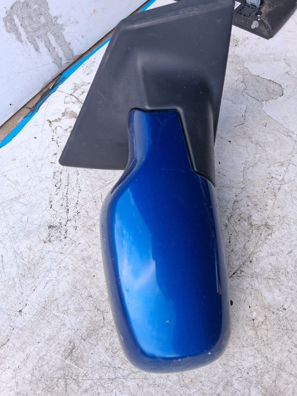 2008 RENAULT CLIO MK3 OSF DRIVER SIDE FRONT ELECTRIC WING MIRROR BLUE