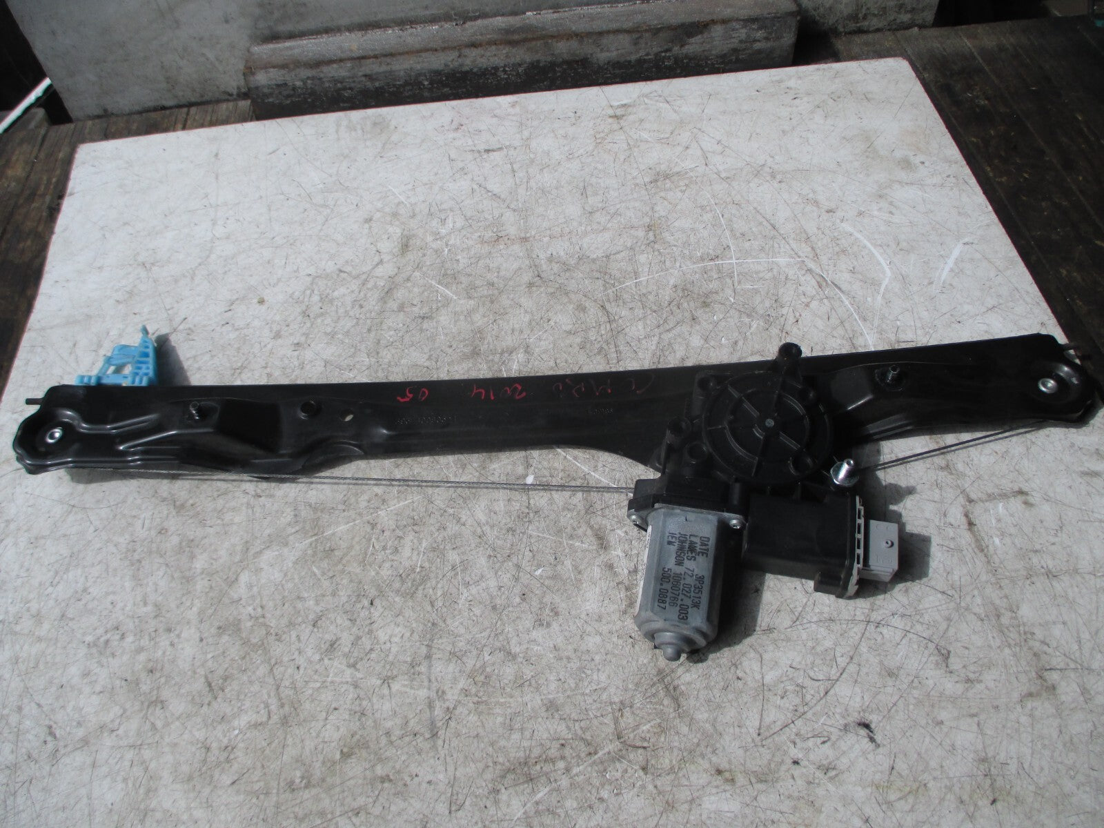 VAUXHALL COMBO D 2014 1.3 OS DRIVER SIDE WINDOW MOTOR REGULATOR 40080521