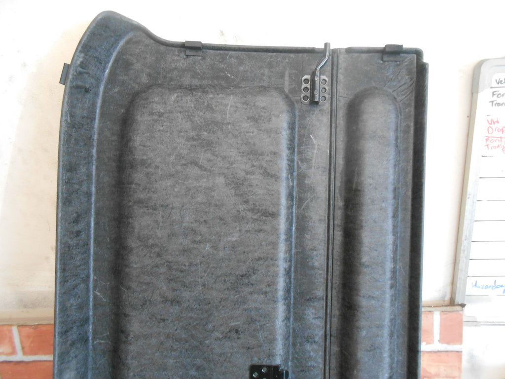MAZDA 323 2003 5 DOOR REAR STORAGE PARCEL SHELF LOAD COVER GREY
