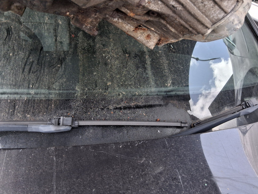 2012 BMW 5 SERIES F10 WINDSCREEN WIPER MOTOR & LINKAGES WITHOUT ARMS