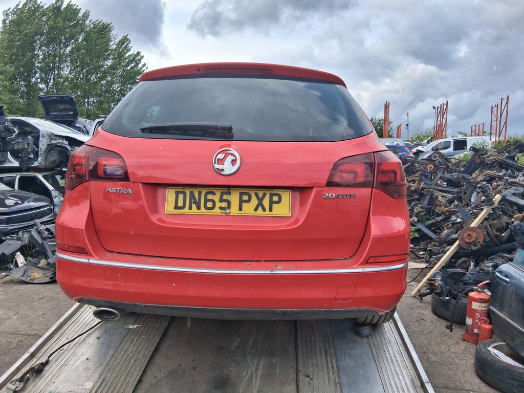 2015 VAUXHALL ASTRA J FRONT INTERIOR ROOF READING LIGHT