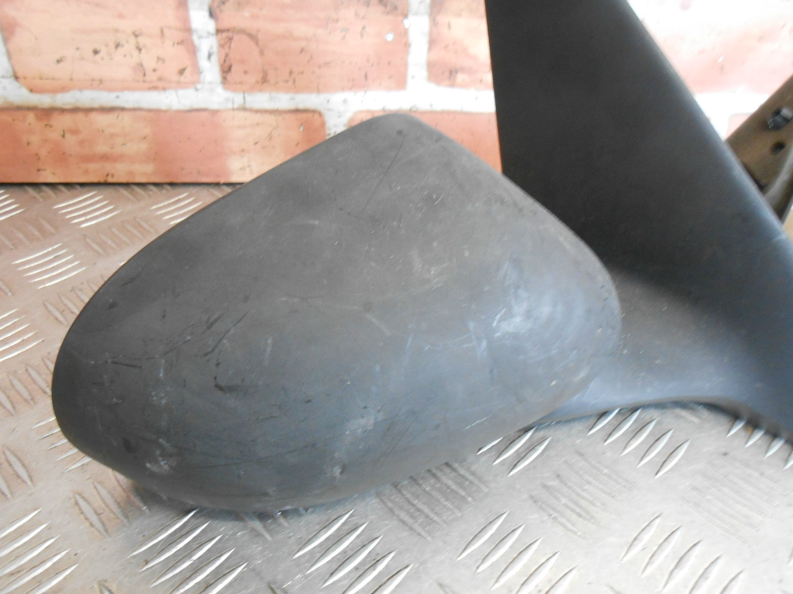 FIAT MAREA BRAVA 2002 OS DRIVER SIDE MANUAL DOOR WING MIRROR BLACK PLASTIC
