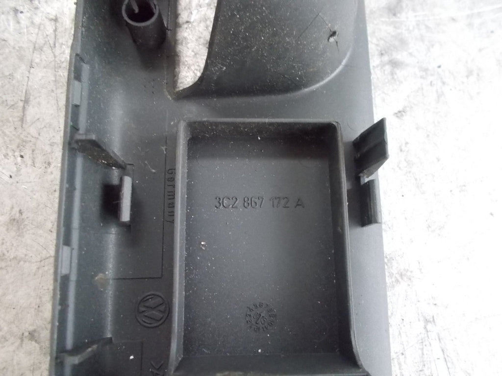 VOLKSWAGEN PASSAT B6 2.0L TDI OS/ DRIVER SIDE WINDOW SWITCH DOOR TRIM 3C2867172A