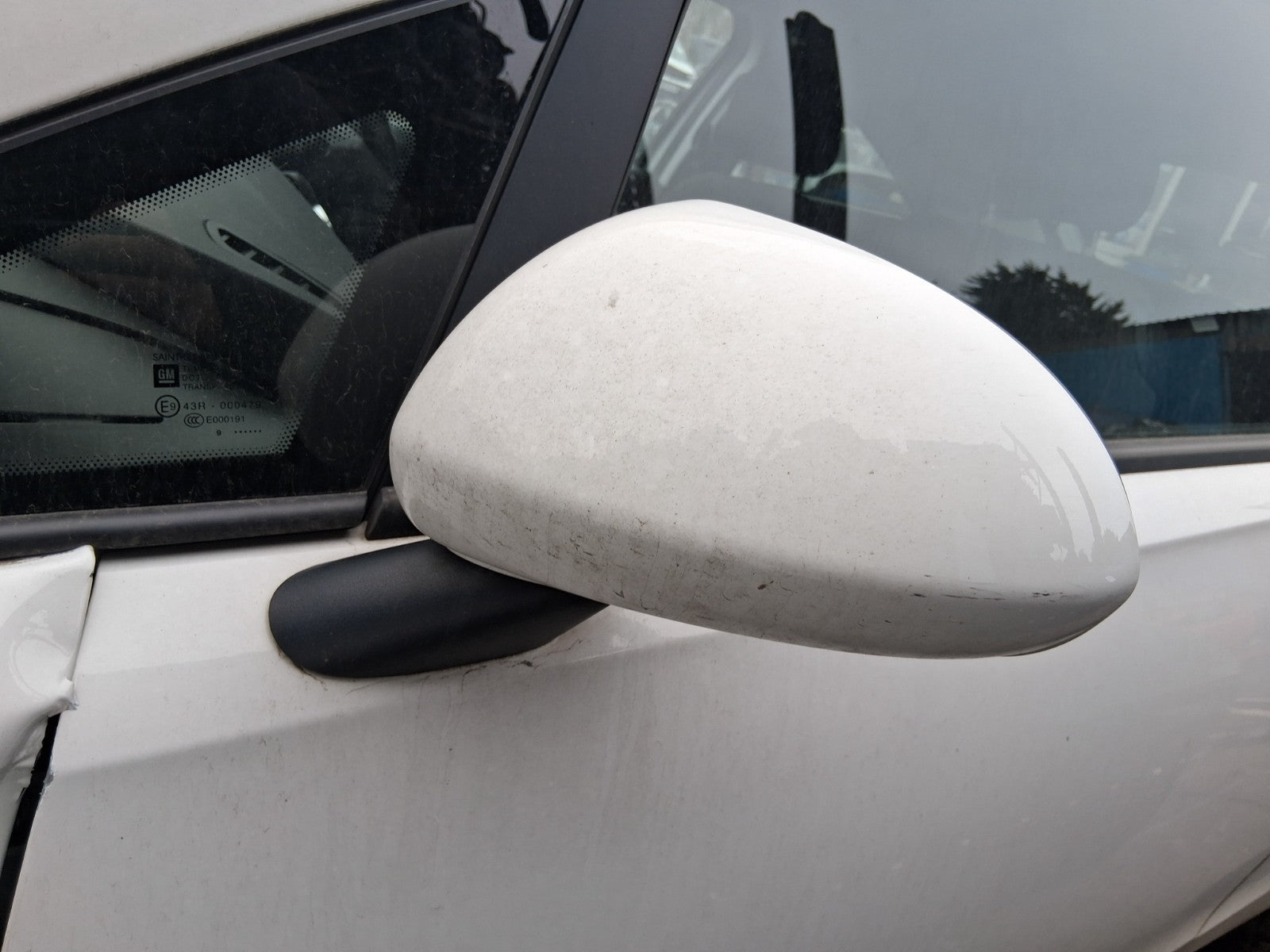 2019 VAUXHALL CORSA E 3 DOOR NS PASSENGER SIDE MANUALFOLD WING MIRROR WHITE Z40R