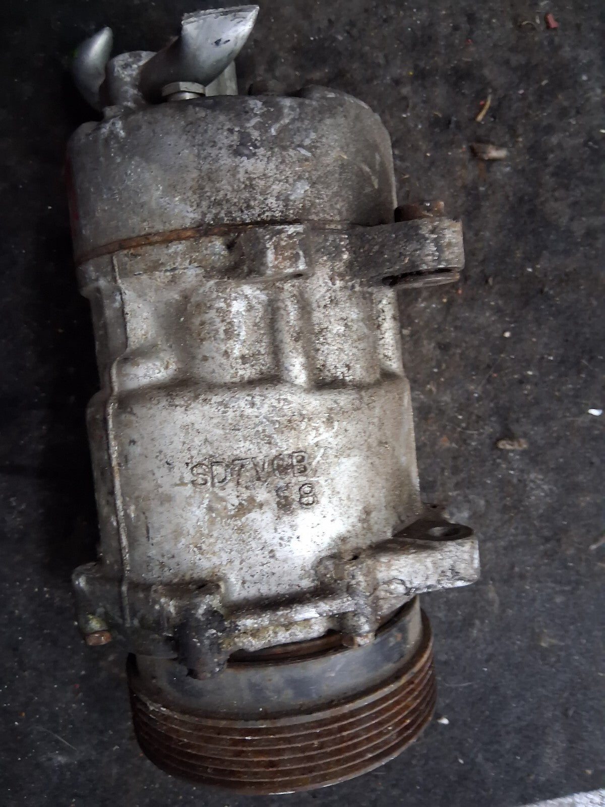 2007 VW VOLKSWAGEN BEETLE 1.6 PETROL AIR CON AC COMPRESSOR PUMP 1J0820803