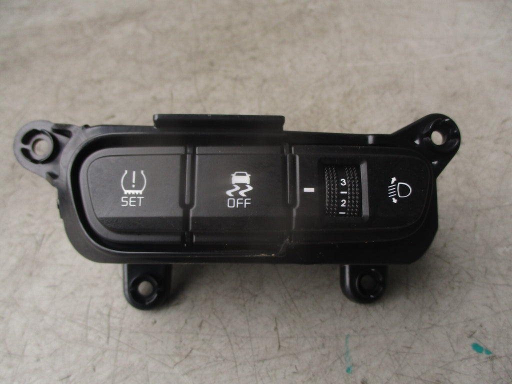2021 KIA PICANTO MK3 JA TYRE TRACTION CONTROL & HEADLIGHT SWITCH 84759G6900