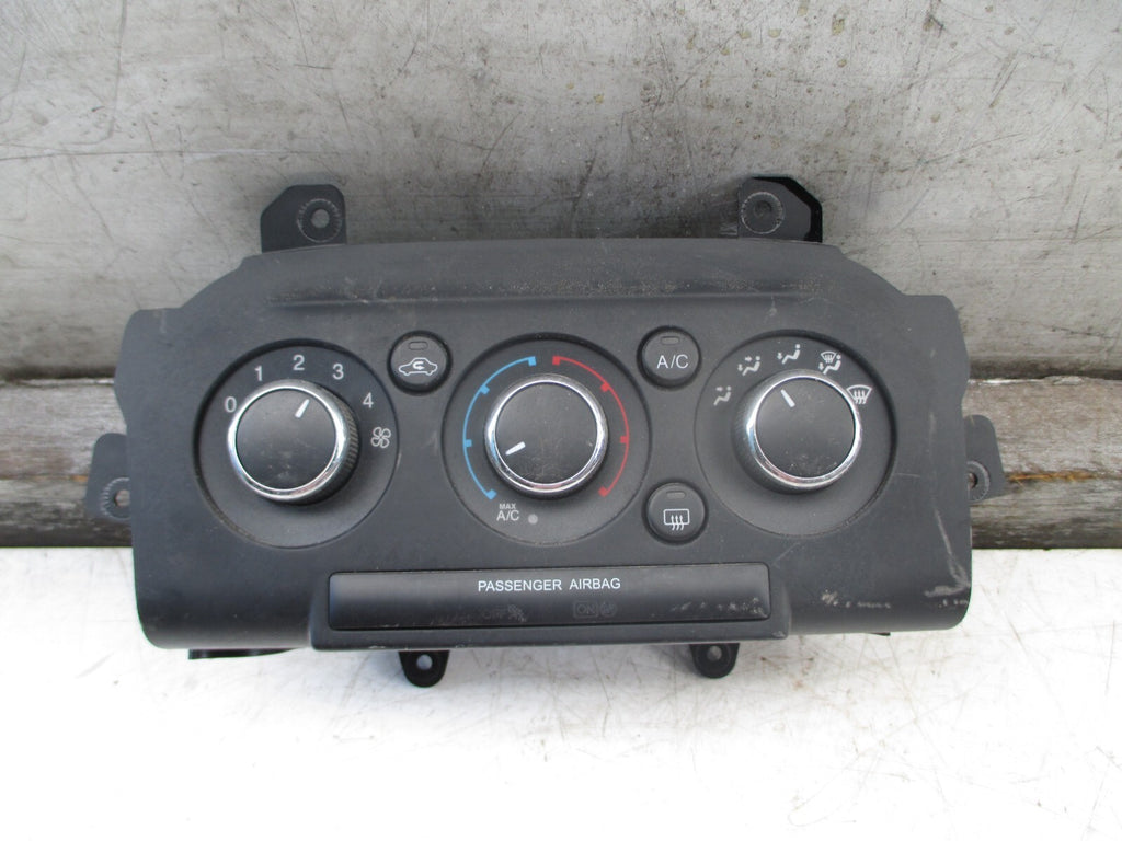 FORD KA + 2018 1.2 PETROL AIR CONDITIONING HEATER CONTROL SWITCHES G1B519980AA
