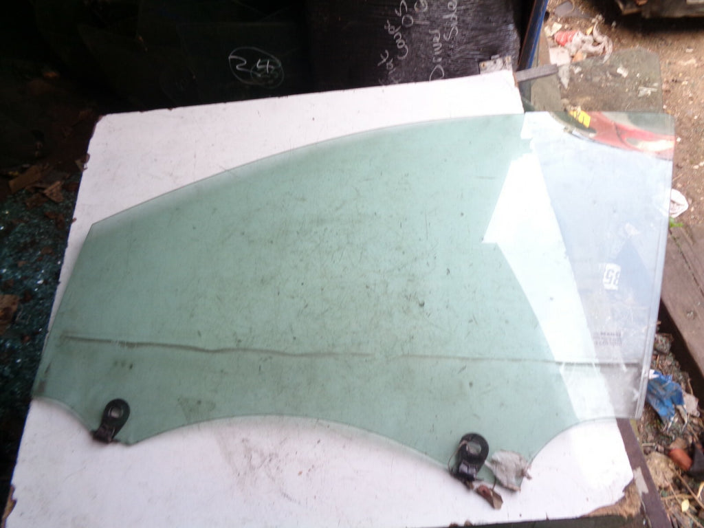 2004 RENAULT MEGANE SCENIC NSF PASSENGER SIDE FRONT WINDOW GLASS E243R009007