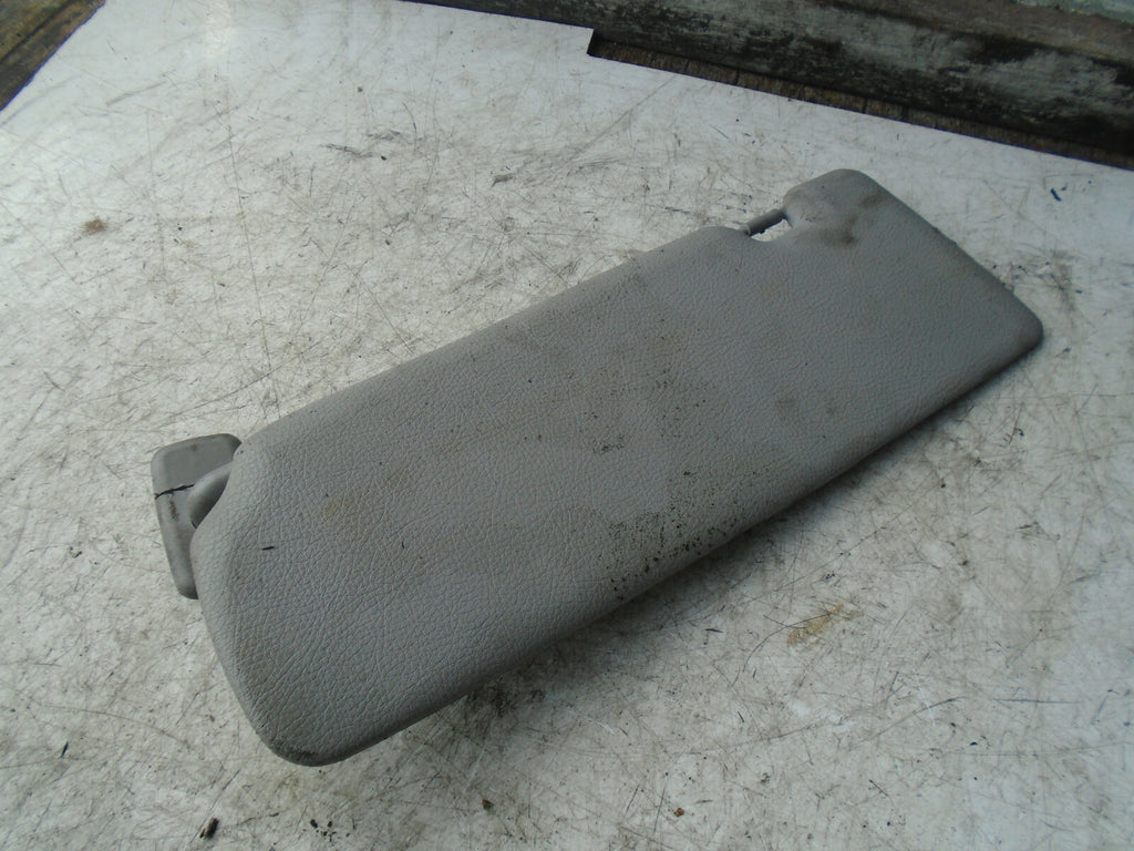 BMW 1 SERIES F20 2018 OS DRIVER FRONT SUN VISOR