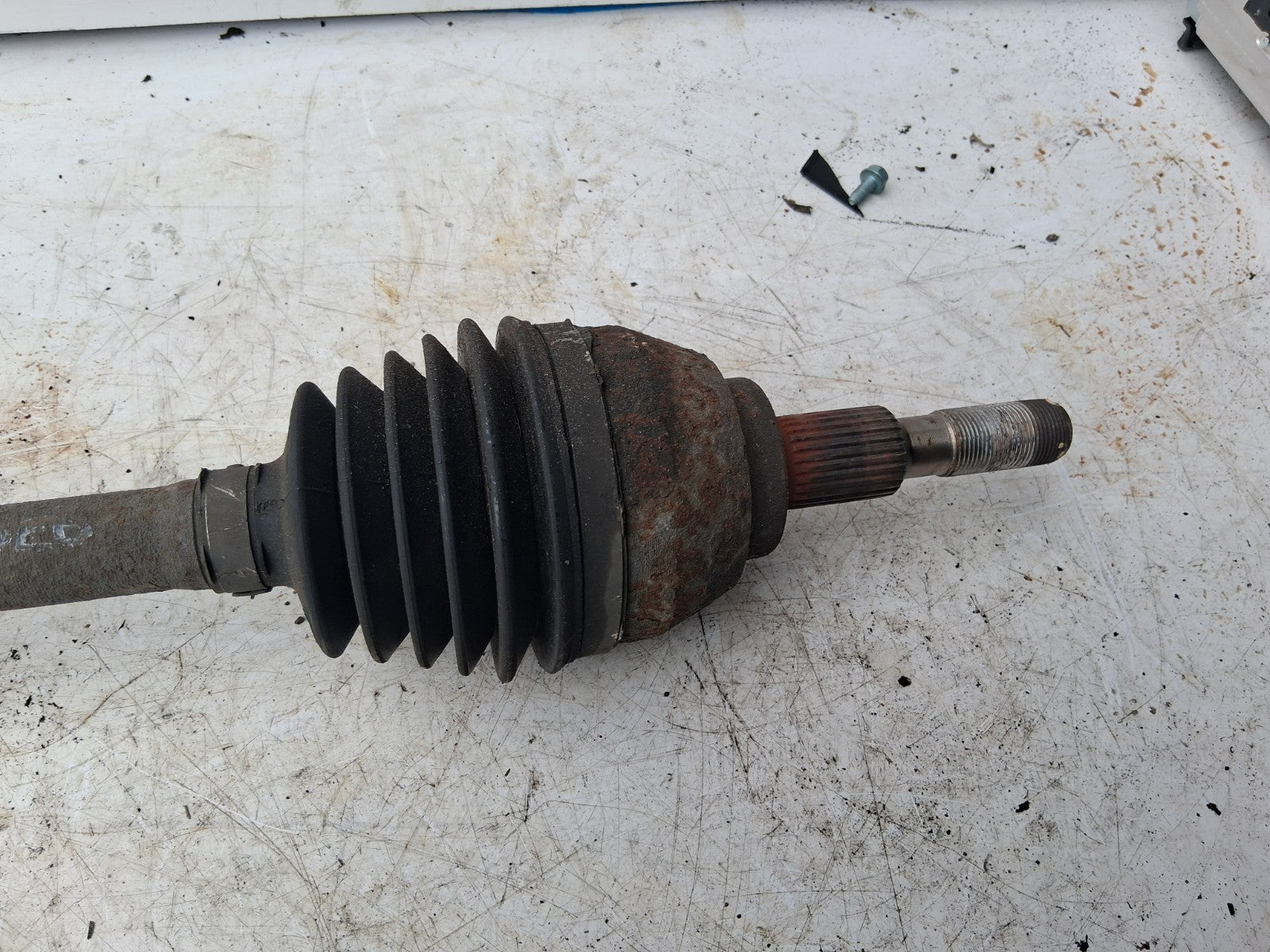 2017 FORD MONDEO MK5 AUTO OSF DRIVER SIDE FRONT RIGHT DRIVESHAFT